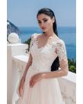 Illusion Jewel Neckline Long Sleeve Hade Lace Appliques Floor-length Long Tulle Wedding Dresses with Lace-up & Buttons Back