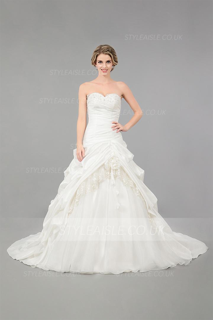 Classical Ball Gown Lace Taffeta Wedding Dress with Flowers 