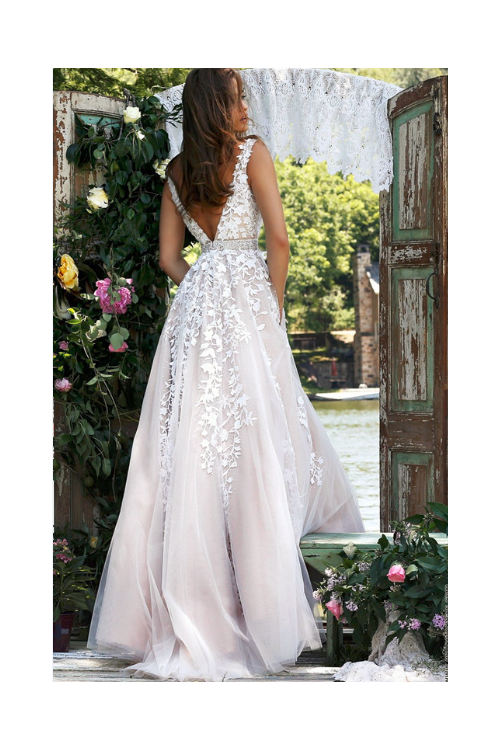 Fancy Sleeveless V Neck Ivory Lace overlay Nude Tulle Long Coast Prom Dress wityh Crystal Ribbon 