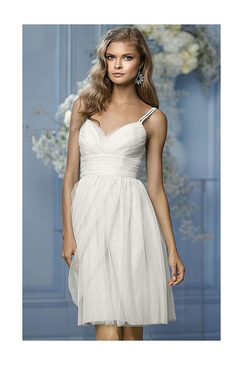 Strapless Sleeveless Tulle Natural A-line Bridesmaid Dresses