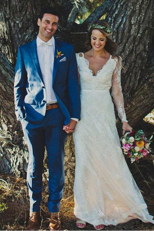 Vintage Boho Long Sleeve Lace Pattern Wedding Dress with Ribbon 