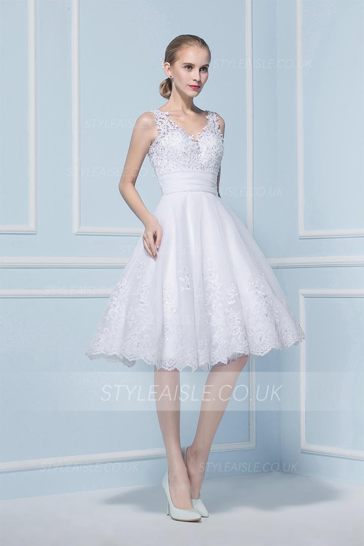 V Neck Sleeveless Short Lace Patterns Wedding Dress 