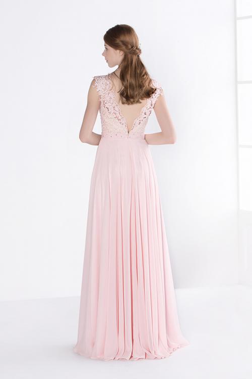  A-line Bateau Neck Sleeveless Lace Long Chiffon Bridesmaid Dress