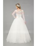 Modest Long Sleeves Ball Gown Vintage Lace Top Long Ivory Tulle Wedding Dress