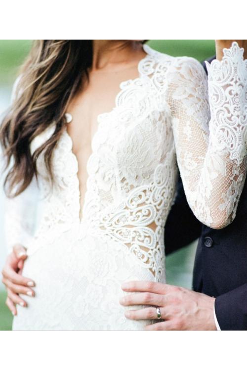 Deep V Neck Long Fit Flared Country Rustic Lace Wedding Dress with Long Sleeves 