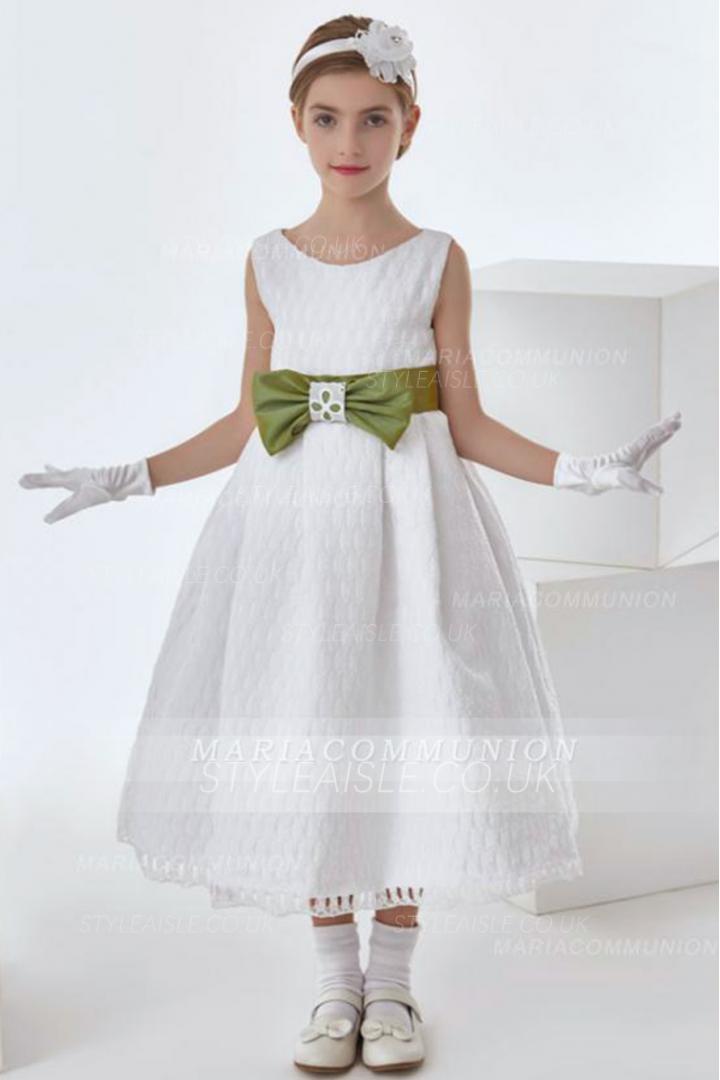 Simple A-line Sleeveless Bow(s) Sashes/Ribbons Tea-length Long Lace Communion Dresses