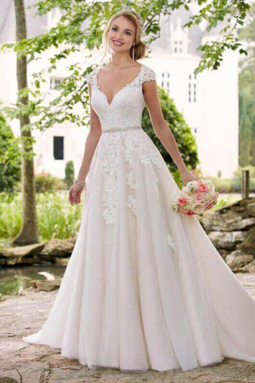 Beautiful V Neck A-line Princess Wedding Dress Lace Appliques with Sash