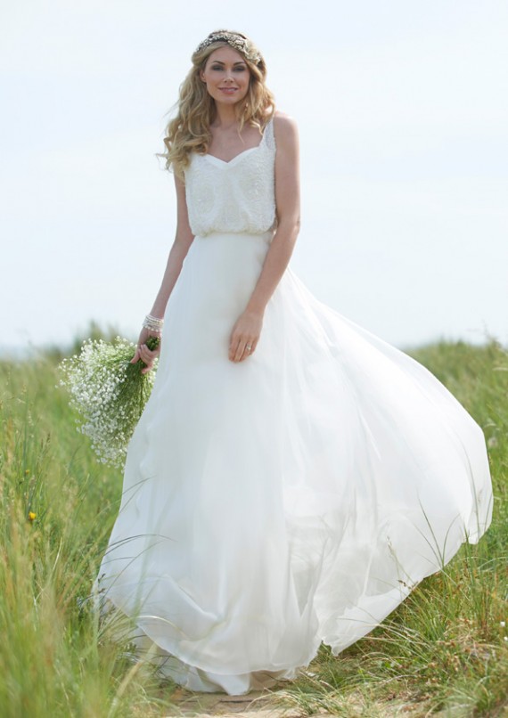 Simple A-line Shoudler Strap Long Chiffon Wedding Dress
