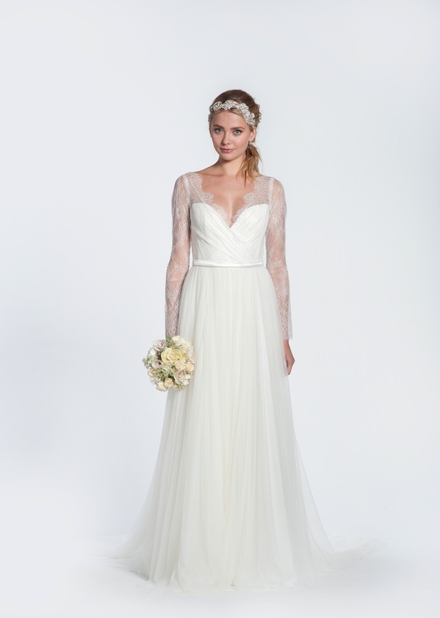 V Neck Long Sleeved Pleated Bodice A-line Tulle Wedding Dress with Ribbon