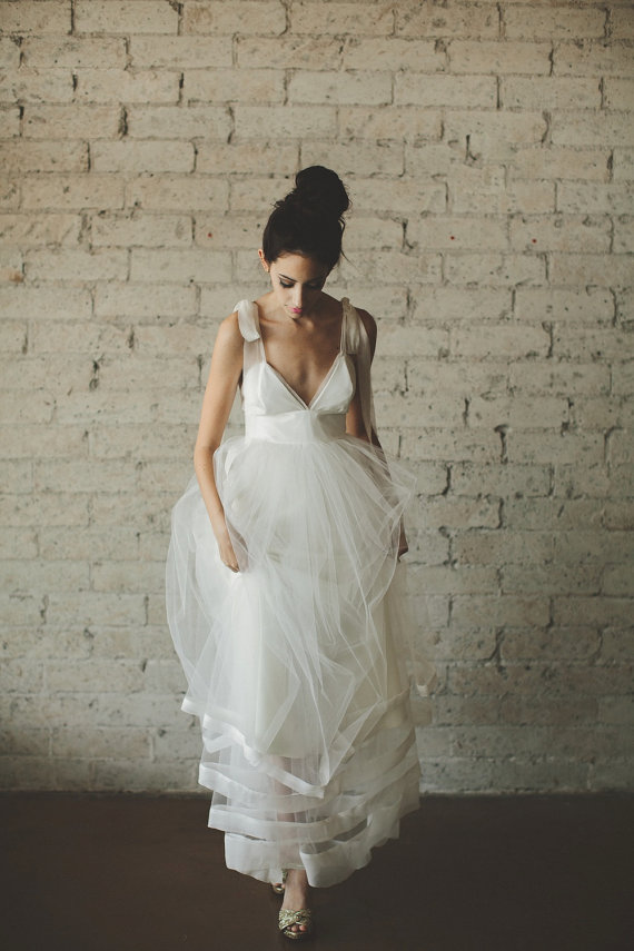 Shoulder Straps V Neck A-line Tiered Stripped Tulle Wedding Dress